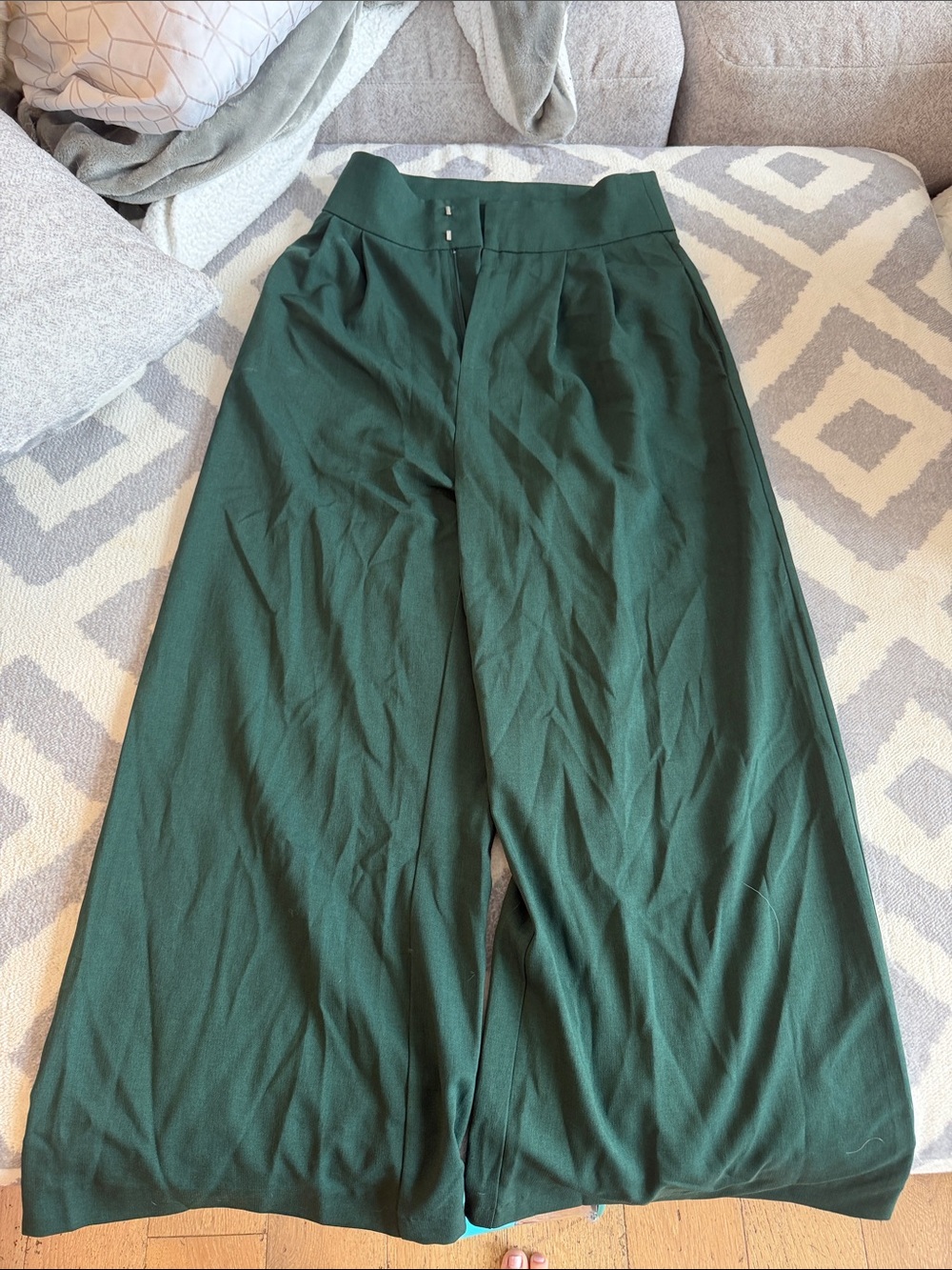 Vici Wide Leg Jumpsuit Pants in Deep Green
